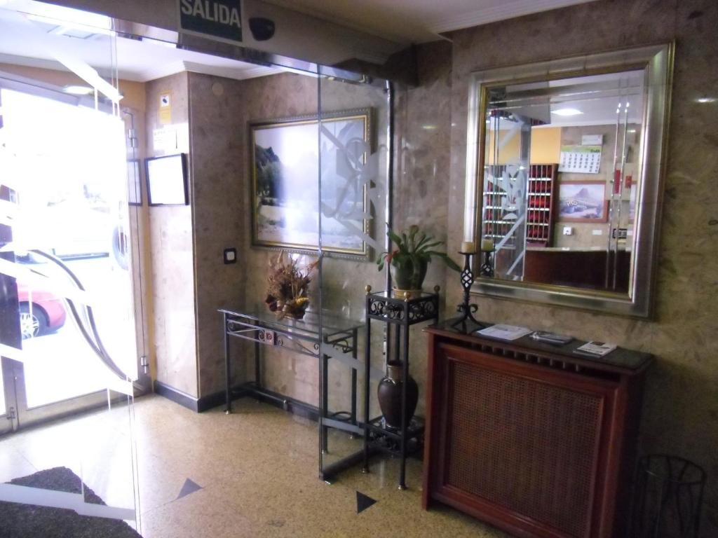 Hostal Don Suero León Εξωτερικό φωτογραφία