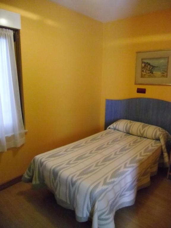 Hostal Don Suero León Εξωτερικό φωτογραφία